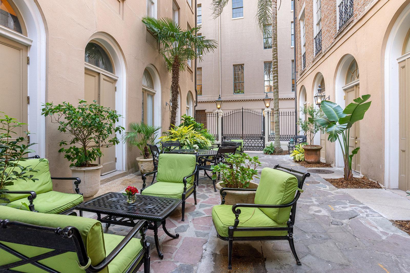 Voco St James Hotel By Ihg New Orleans Exterior photo
